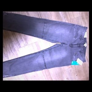Skinny ankle jeans